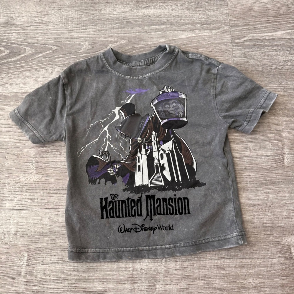 Disney World Haunted Mansion Hatbox Ghost Halloween T-Shirt Kids Size 2 Gray